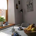 Tela Apartment