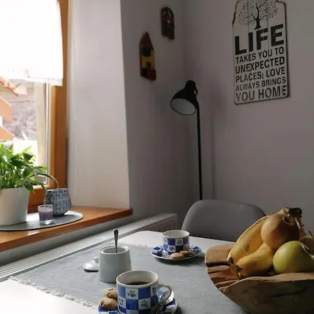 Tela Apartman